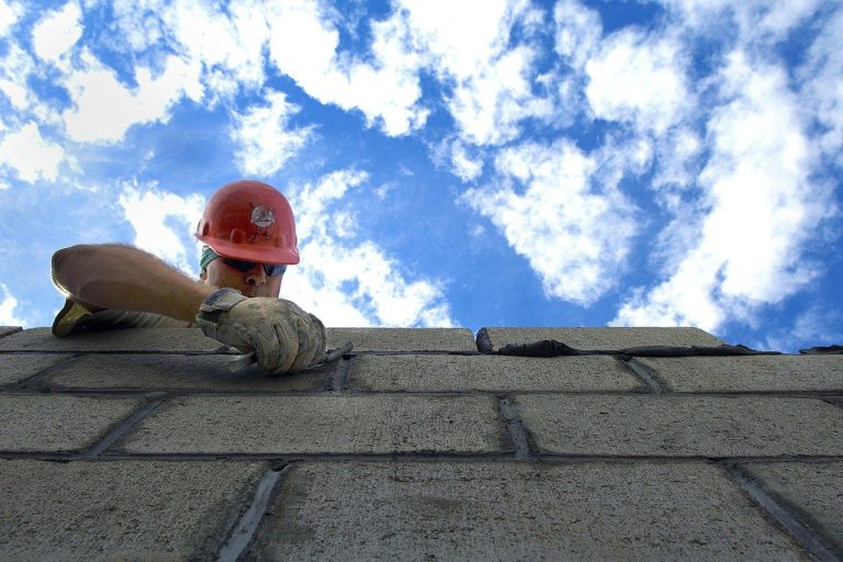Schweiz im Renovationsfieber: Auftragszahlen bei Handwerkerportal Ofri stark gestiegen