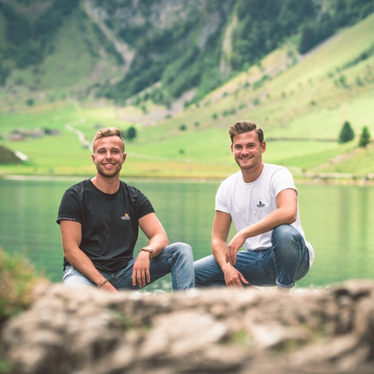 Touch of Alps – Shirts aus geretteten PET-Flaschen